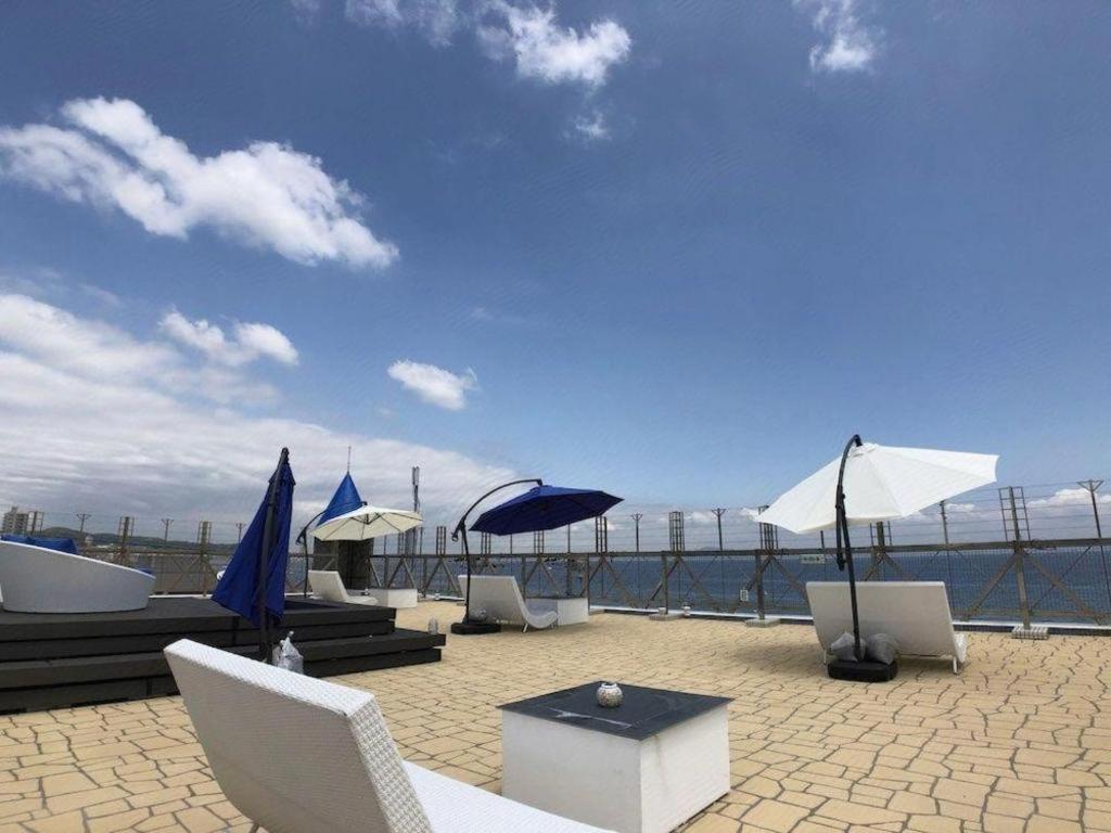 Mykonos Resort Miura Yokosuka Eksteriør bilde